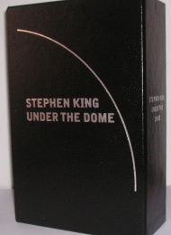 Under the Dome - etui - obrazek