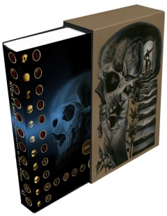 Nocna Zmiana - PS Publishing - wizualizacja wariantu pierwszego Blue Skull - obrazek