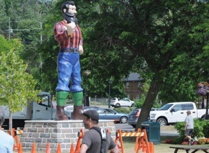 Paul Bunyan - symbol Derry - obrazek