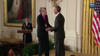 Stephen King - National Medal of Arts 05 - obrazek