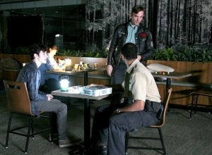 MgĹa 007 na planie serialu (zdjÄcie Tammy Fancy) - obrazek